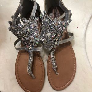 Embellished gladiators